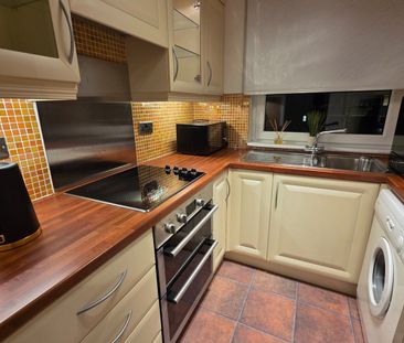 1 Bed Flat, Dudley Court, G41 - Photo 6