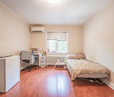 For Lease - 65 Spadina Road, Toronto, Ontario - Photo 4