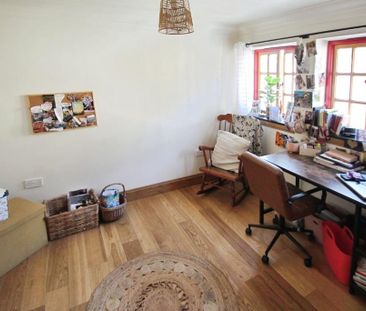 2 bedroom maisonette to rent - Photo 2