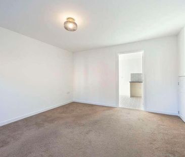 Moonstone Grove, Bishops Cleeve, GL52 - Photo 4