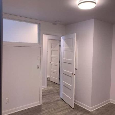 MAGNIFIQUES 51/2 - LIBRE IMMÉDIATEMENT, JUIN ET JUILLET 2026 - Photo 4