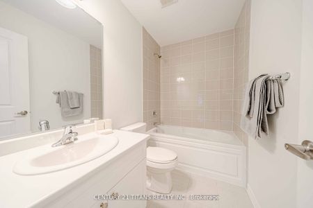 For Lease - 3321 Thunderbird Promenade, Pickering, Ontario - Photo 2