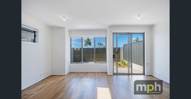 Modern living in Gawler East - Photo 1