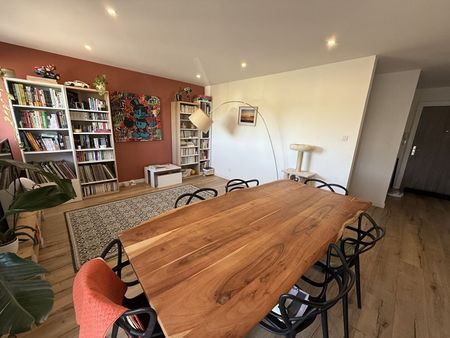 Location Appartement 3 pièces 77m² SCHILTIGHEIM 67300 - Photo 2