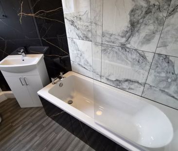 2 bed Terraced - To Let - Photo 1