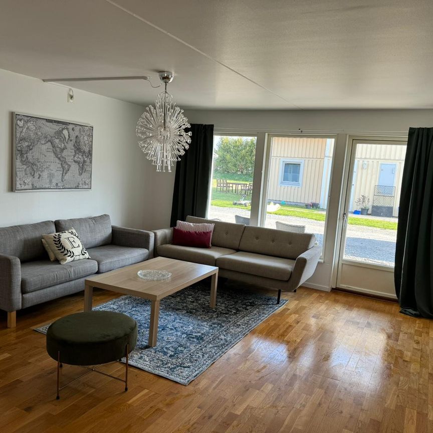 Skomakaregården, Torslanda - Photo 1