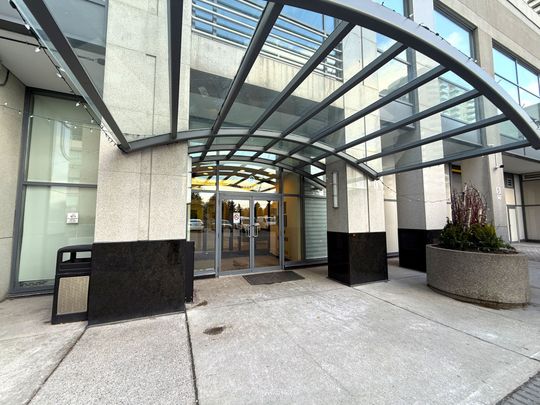 For Lease - 8 Hillcrest Avenue Unit# 1917, Toronto, Ontario - Photo 1