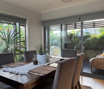 Catherine Field - Photo 3