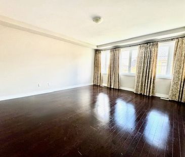 For Lease - 28 Larkin Avenue, King, Ontario - Photo 2