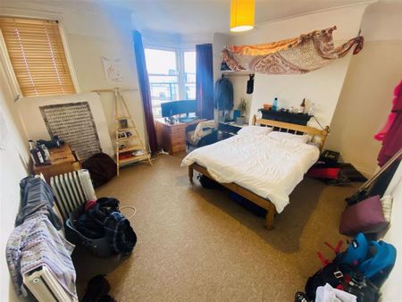 5 bedroom house to rent - Photo 3