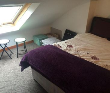 5 bedroom house to rent - Photo 1
