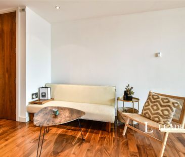 studio to rent The Edge, Clowes Street, Salford, M3 - Photo 1