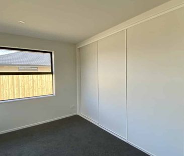 Rolleston, 4 Bedrooms - Photo 3