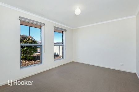 Neat, Three Bedroom Family Home - Photo 5