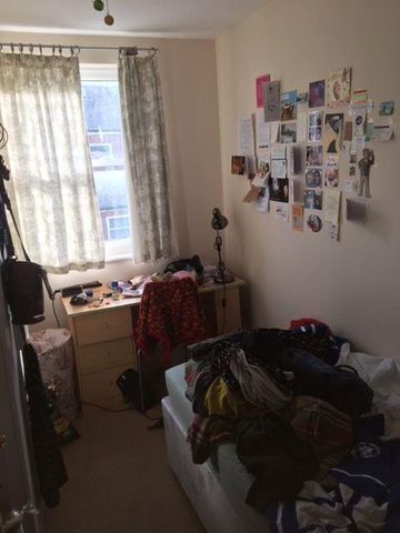 6 bedroom terraced house to rent - Photo 2