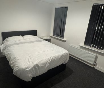 Room in a Shared House, Sarehole Road, B28 - Photo 4
