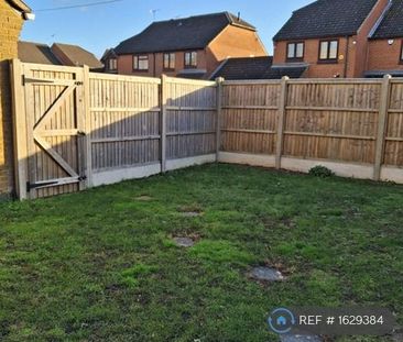 2 bedroom semi-detached house to rent - Photo 3