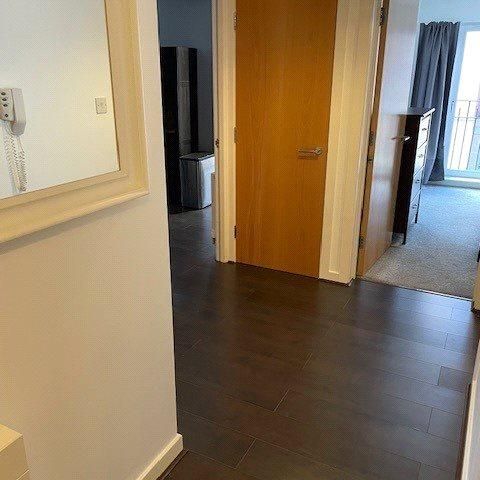 2 bedroom property to rent - Photo 1