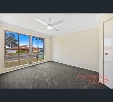 17 Galway Bay Drive, Ashtonfield, NSW 2323 - Photo 5