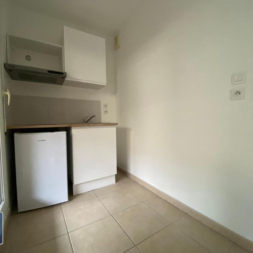 Location Appartement 1 pièce 30m² LE PONTET 84130 - Photo 1