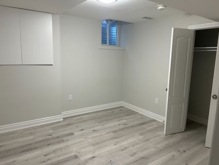For Lease - 40 Barr Crescent Unit# Bsmt, Brampton, Ontario - Photo 3