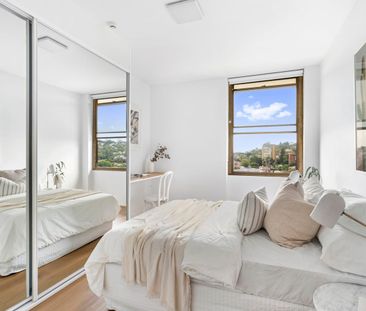 North-East Facing and Spectacular - Photo 3