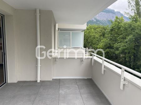 Location Appartement 3 pièces 60,50 m² - Photo 3