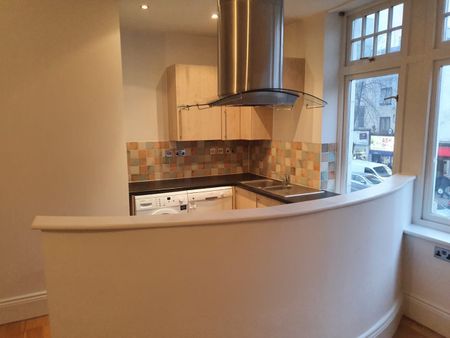 2 Bed Flat, Mare Street, E8 - Photo 2