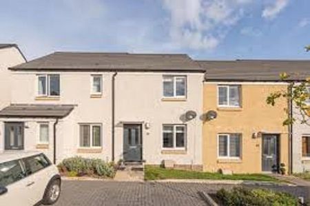 2 bedroom terraced house to rent - Photo 2