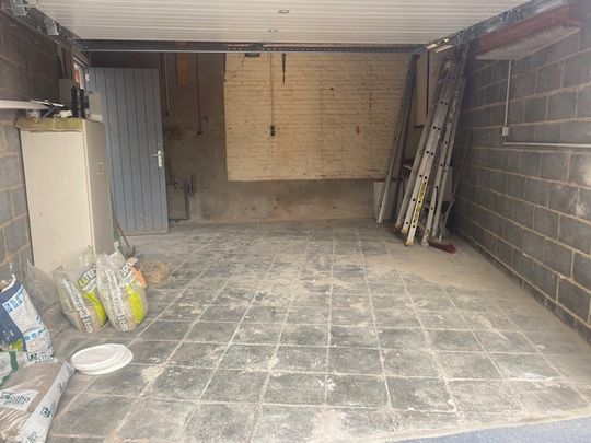 Geluwe - Volledig gerenoveerd appartement met garage - Foto 1