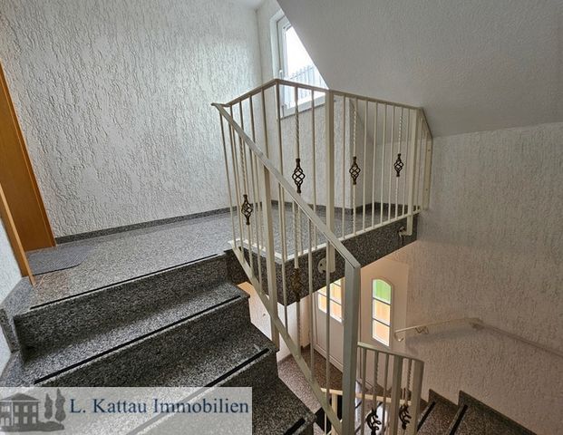 M 15 RÖNNEBECK -gepflegte 3 Zimmerwohnung im Obergeschoss mit einem Balkon und Carport - Foto 1