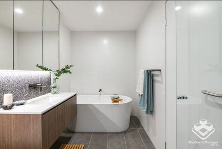 a landmark development ,new luxury apartment be quick it won - Photo 5