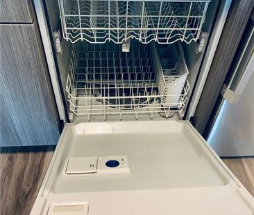 For Lease - 2093 Fairview Street Unit# 1310, Burlington, Ontario - Photo 6