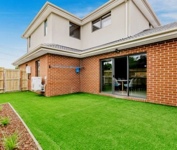 10 & 10A Carlson Avenue, Melbourne - Photo 5