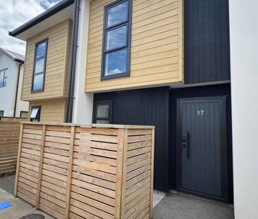 2 Bedroom Naenae - Photo 5