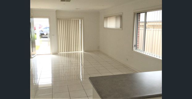 Thurgoona 3 Bedrooms and 2 bathrooms - Photo 1