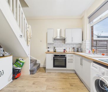 Beech Grove Terrace, Garforth, Leeds - Photo 6