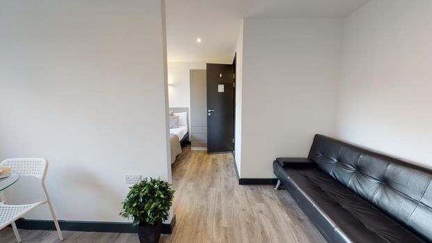 Studio to rent - Photo 1