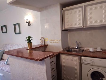 LONG TERM For rent from 1.9.25 nice studio with sea views in Benalmadena near Puerto Marina - Photo 5