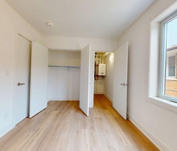 Description - Photo 3
