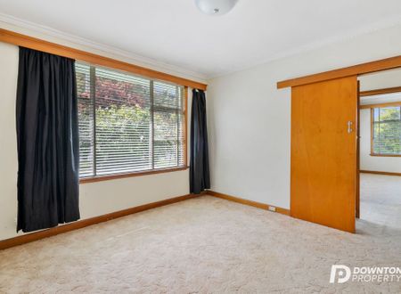 33 islington rd, montrose tas 7010 - Photo 3