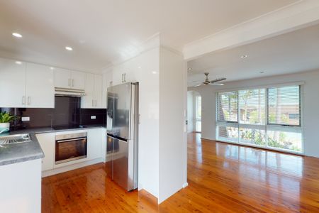 26 Pitcairn Street, Ashtonfield NSW 2323 - Photo 5