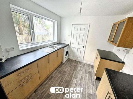 Newbridge Road, Pontllanfraith, Blackwood, NP12 - Photo 2