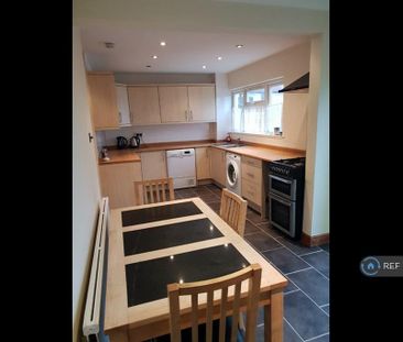3 bedroom terraced house to rent - Photo 1