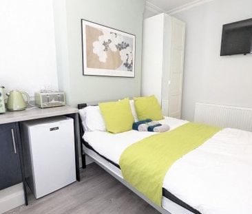 Rosebery Avenue, Nottingham, NG2 - Photo 1