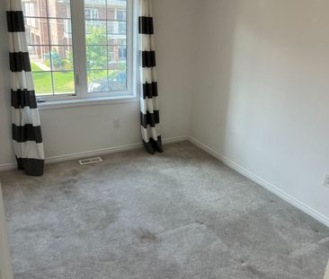 For Lease - 150 Golden Springs Drive, Brampton, Ontario - Photo 3