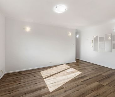 135A Thomas Street, Brighton East VIC 3187 - Apartment For Rent | D... - Photo 2