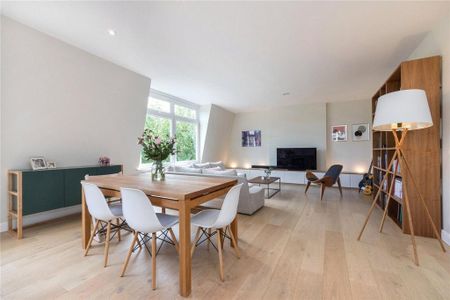 3 bedroom flat to rent - Photo 3