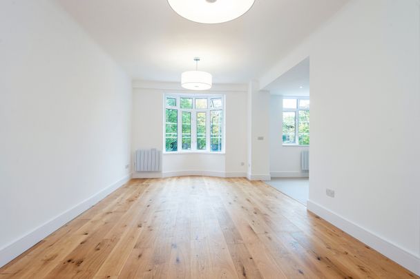 Grove End Gardens, Grove End Road, St John Wood, London, NW8 9LP - Photo 1