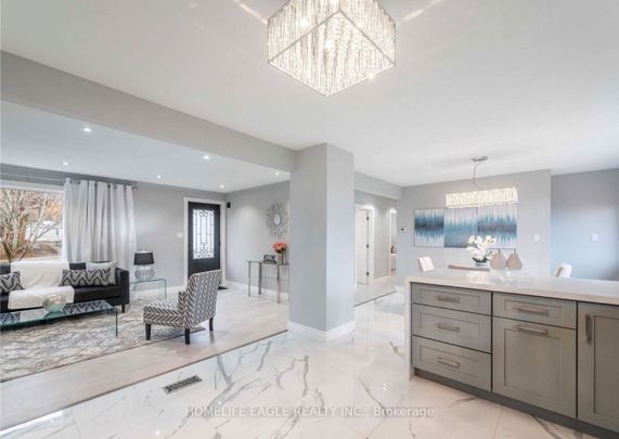 For Lease - 79 Simcoe Road Unit# #main, Bradford West Gwillimbury, Ontario - Photo 1